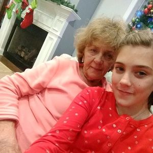 Meet your Posher, Janet